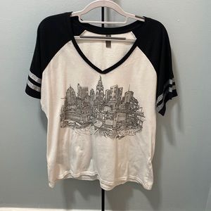 Columbus skyline baseball t